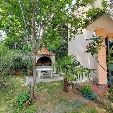 Family Cherry Guest house Krk Town